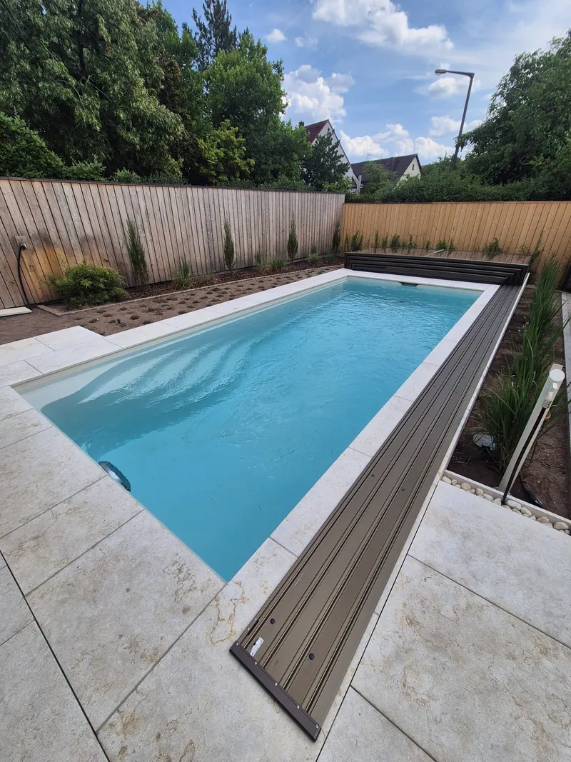 Row Pool Pool Installation Gallery | WaterRows